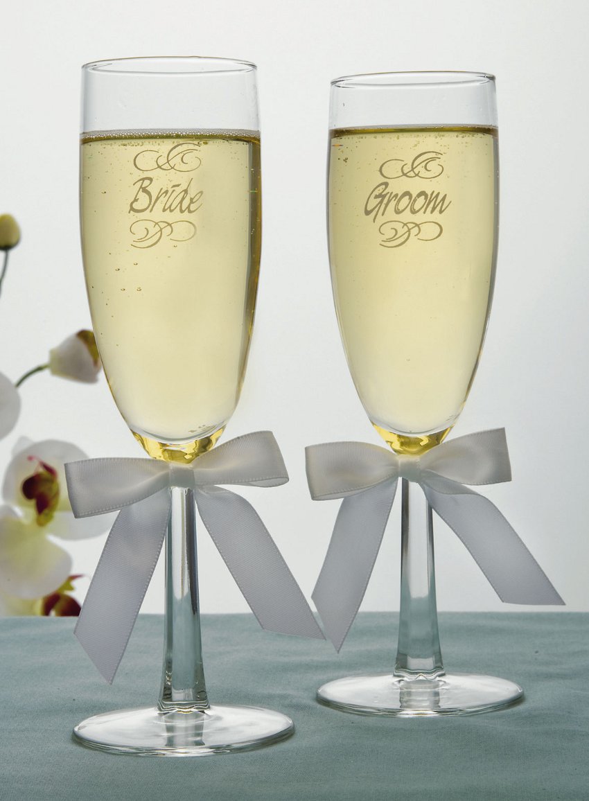 Wedding Wedding Toasting Flutes engraved bride groom wedding toasting flutes
